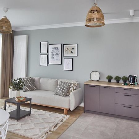 Metro Imielin Apartments Warsaw Luaran gambar