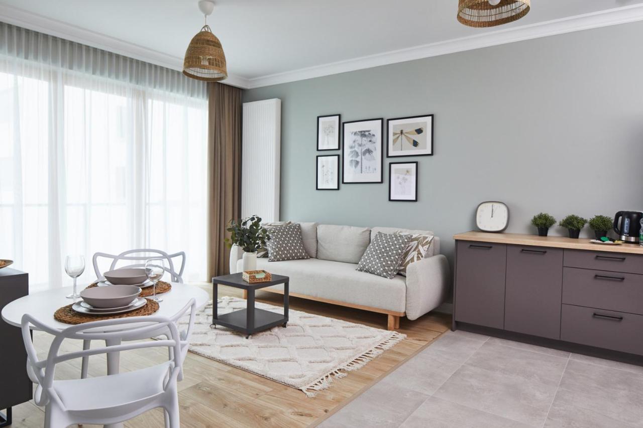 Metro Imielin Apartments Warsaw Luaran gambar