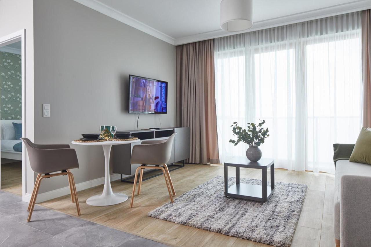 Metro Imielin Apartments Warsaw Luaran gambar