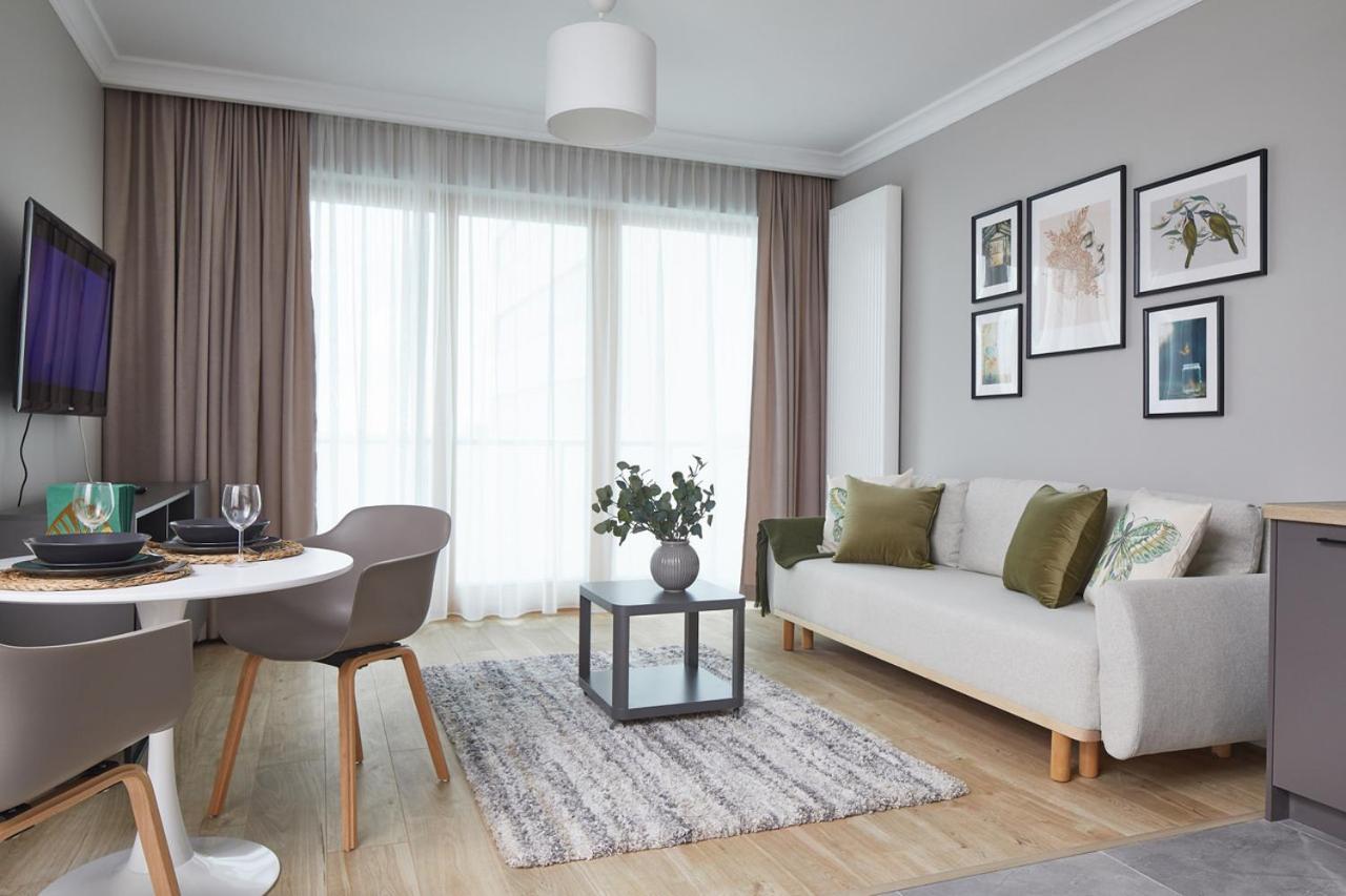 Metro Imielin Apartments Warsaw Luaran gambar