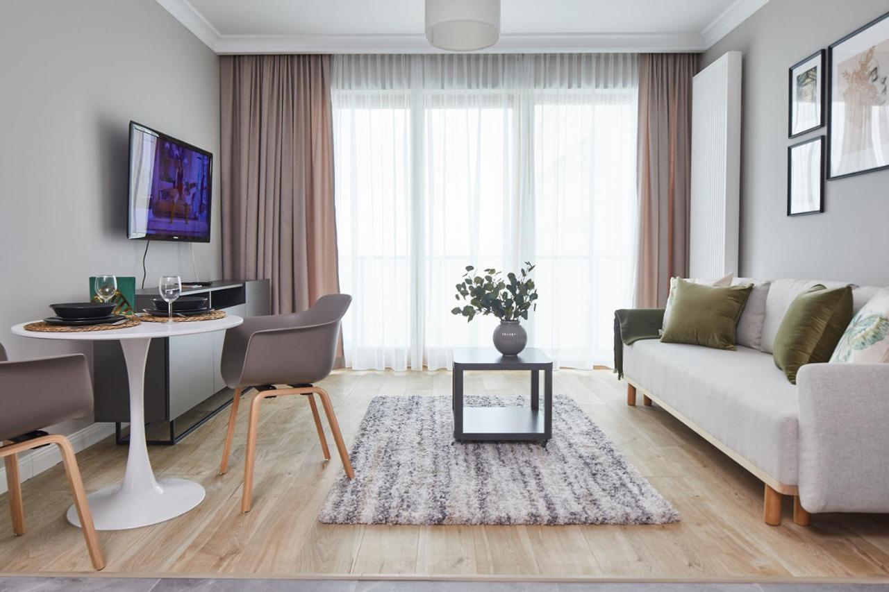 Metro Imielin Apartments Warsaw Luaran gambar