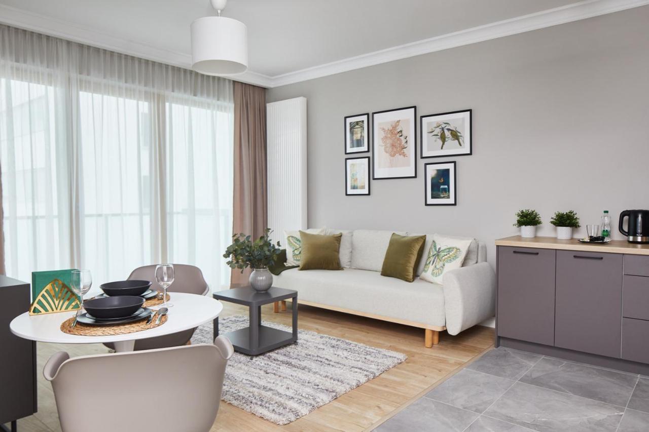 Metro Imielin Apartments Warsaw Luaran gambar